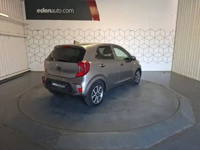Kia Picanto 1.0l 66 ch isg — photo 6
