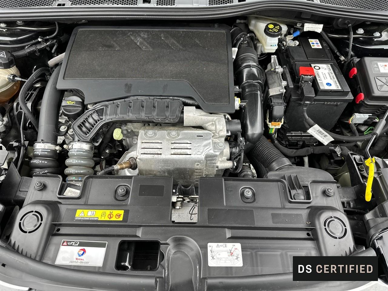 Ds Ds 3 crossback puretech 130 s&s eat8 business — photo 15