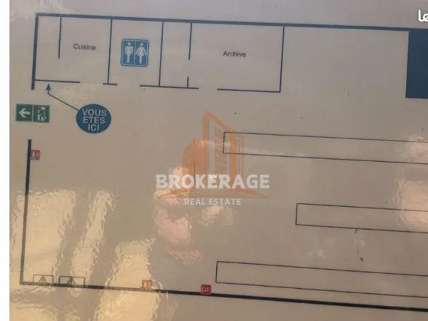 LOCAL D'ACTIVITE 124 m² MONTREUIL