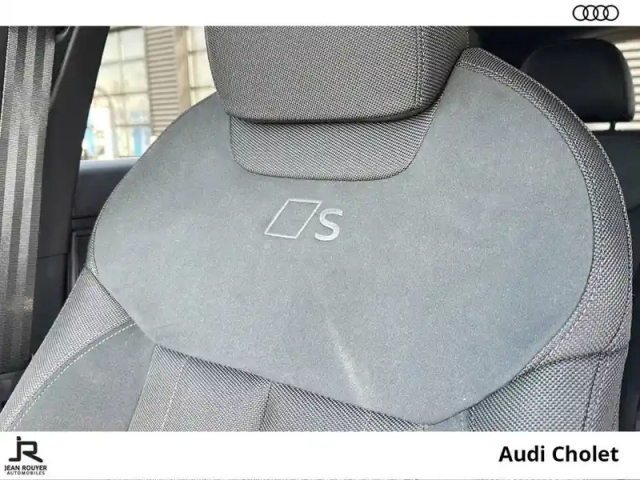 Audi Q3 e-hybrid 272 ch s tronic 6 — photo 96