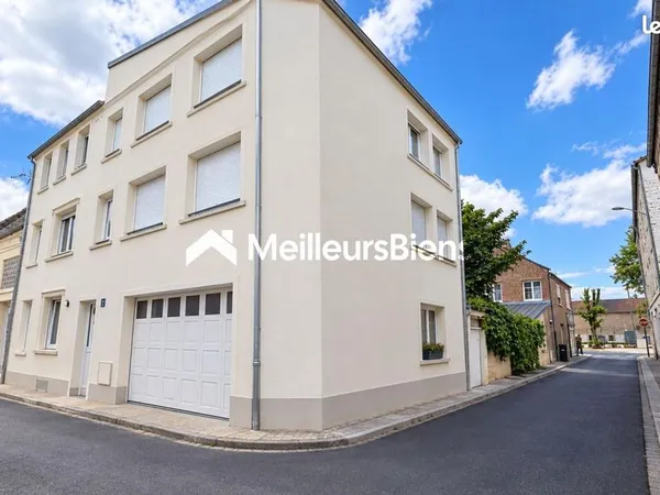 Immeuble de rapport 240 m²