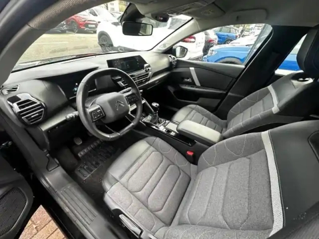 Citroën C4 puretech 130ch s&amp;s shine — photo 8