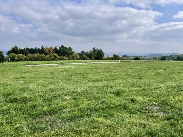 Terrain en individuel 1709 m²