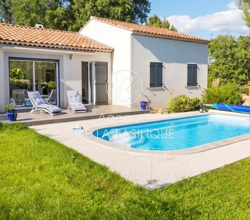 Villa 4 pièces 130 m²