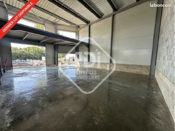 LOCAL D'ACTIVITE 121 m² CASTRIES
