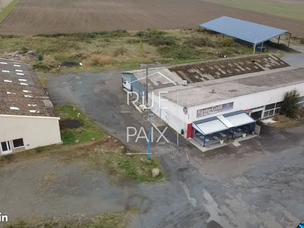 Maison 20 pièces 2400 m²