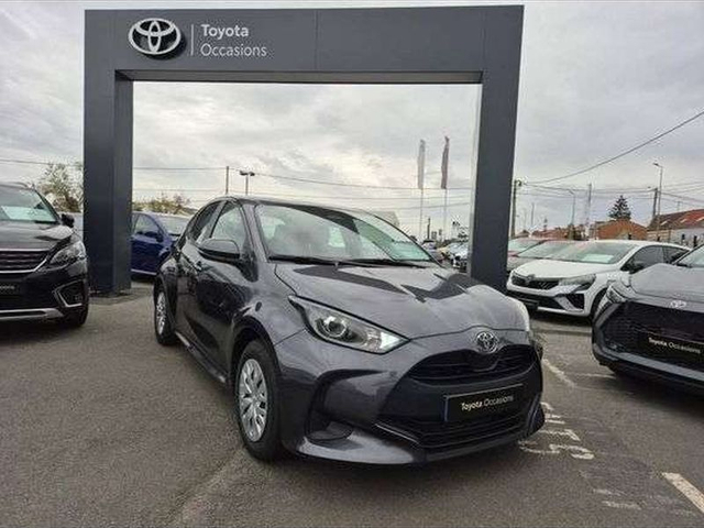 Toyota YARIS Toyota Yaris 116h Dynamic 5p MC24