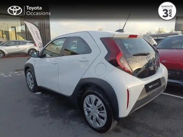Toyota Aygo X 1.0 vvt-i 72ch dynamic my23 — photo 2