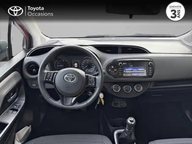 Toyota Yaris 110 vvt-i ultimate 5p — photo 8