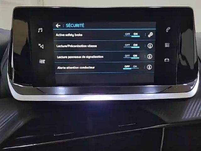 Peugeot 208 puretech 75 s&amp;s bvm5 — photo 22
