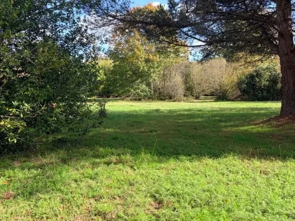 Terrain 500 m²