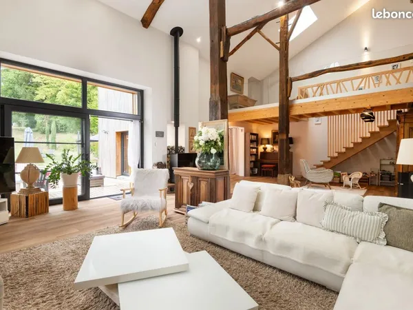 Propriété 10 pièces 250 m²