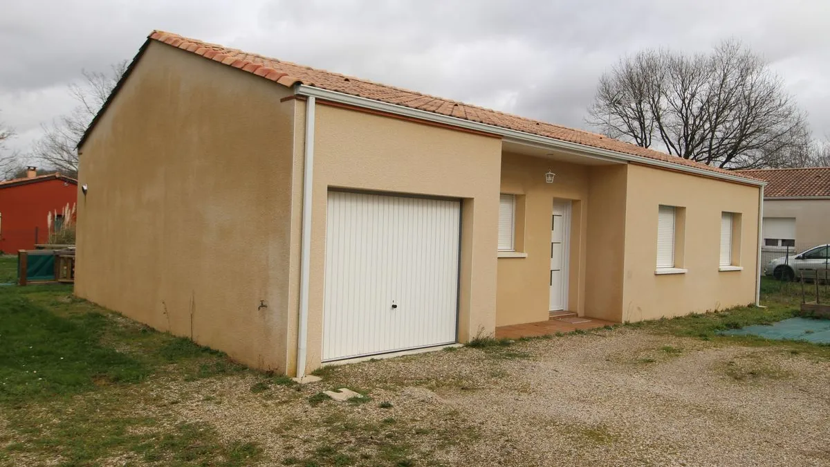 Photo 1