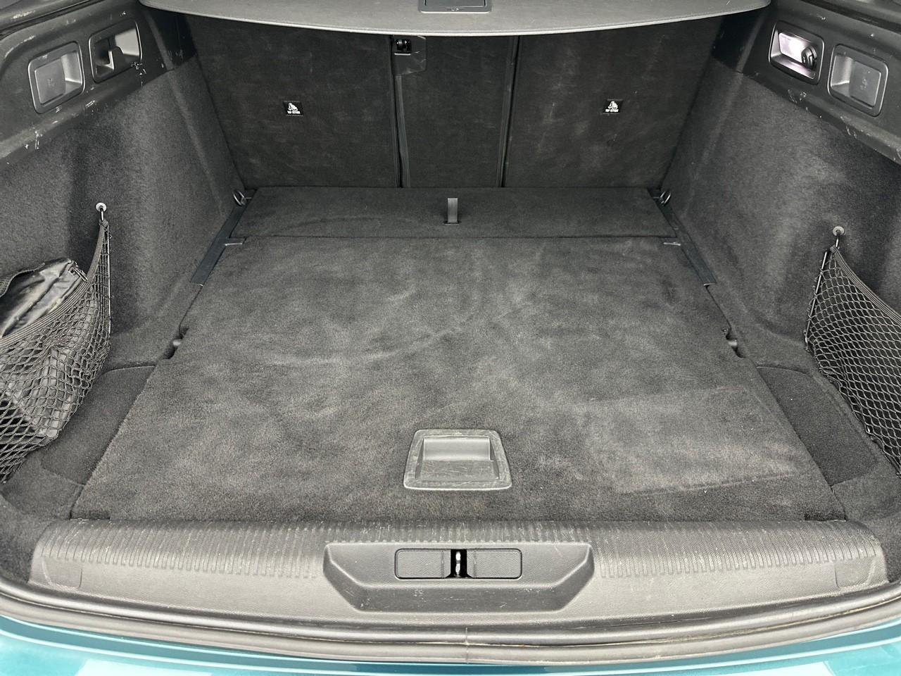 Peugeot 308 sw puretech 130ch s&s bvm6 allure pack — photo 6