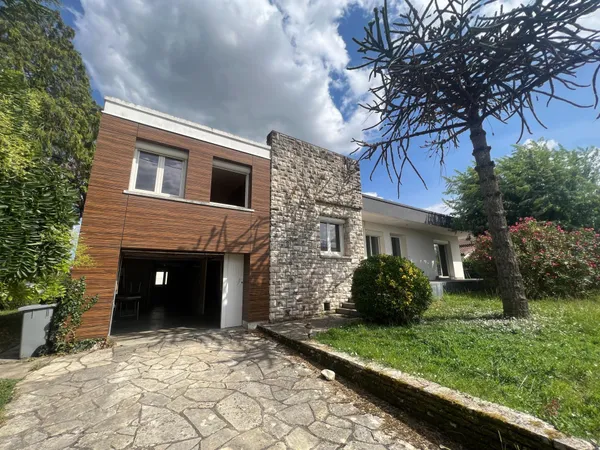 Maison d'architecte à Villeneuve-sur-Lot