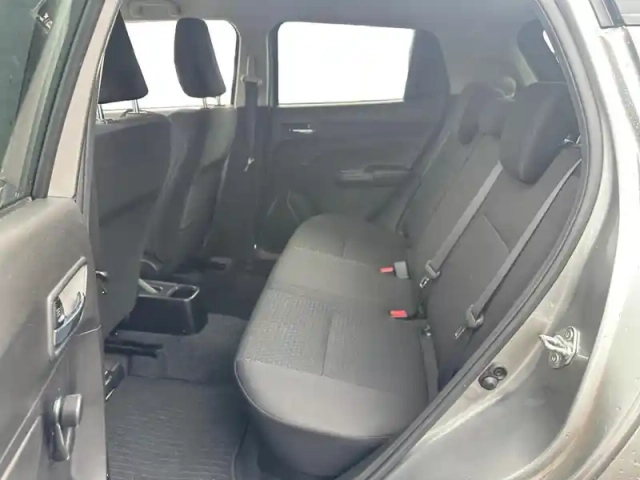 Suzuki Swift 1.2 dualjet hybrid 83ch privilège — photo 10