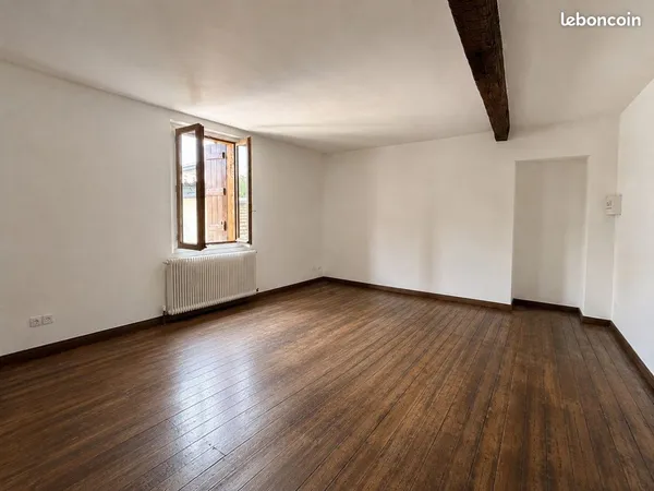 Immeuble 372 m²