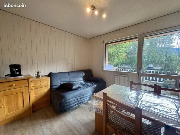 Studio 1 pièce 19 m²