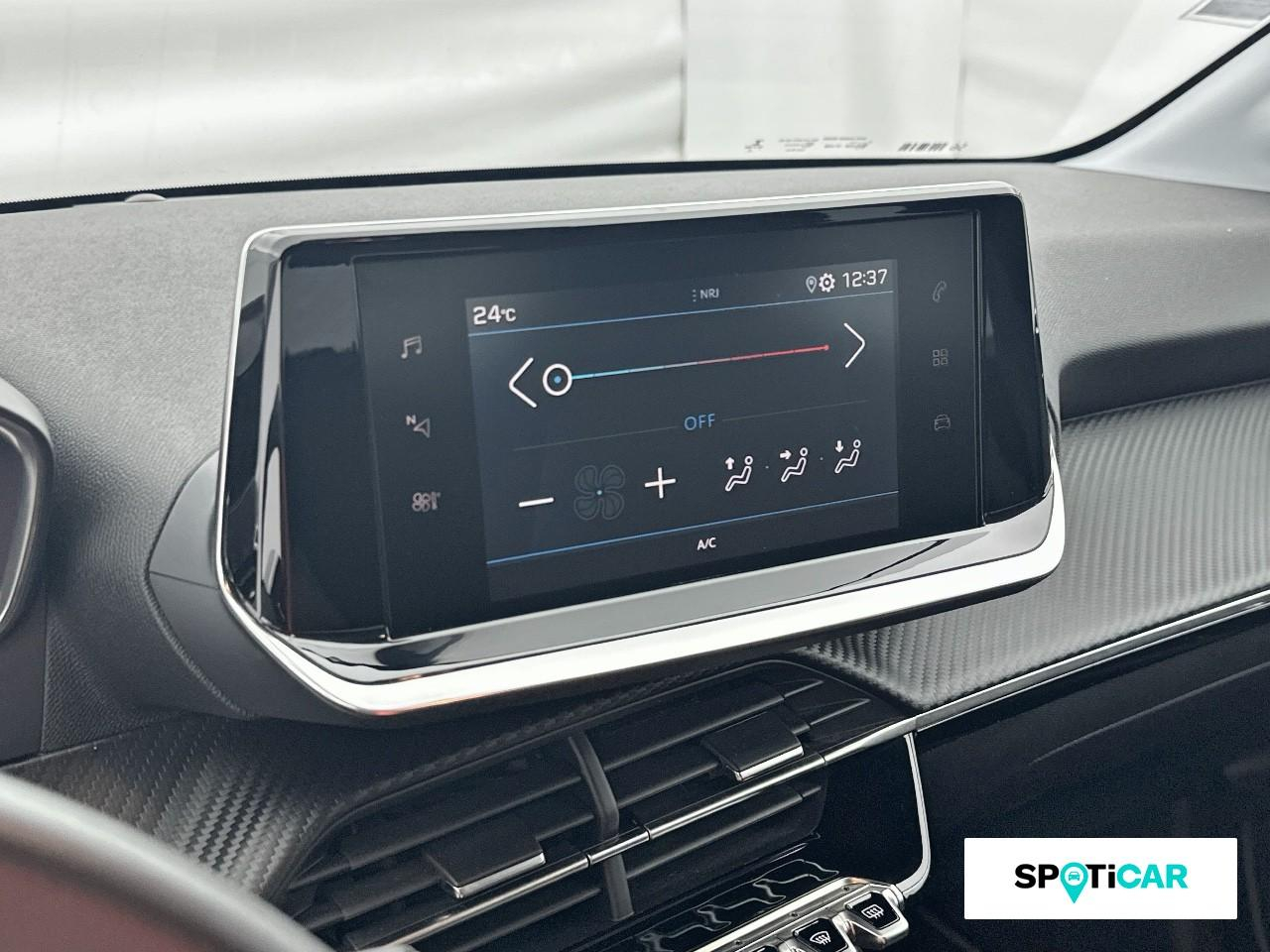 Peugeot 208 1.2 puretech 100ch s&s style — photo 13