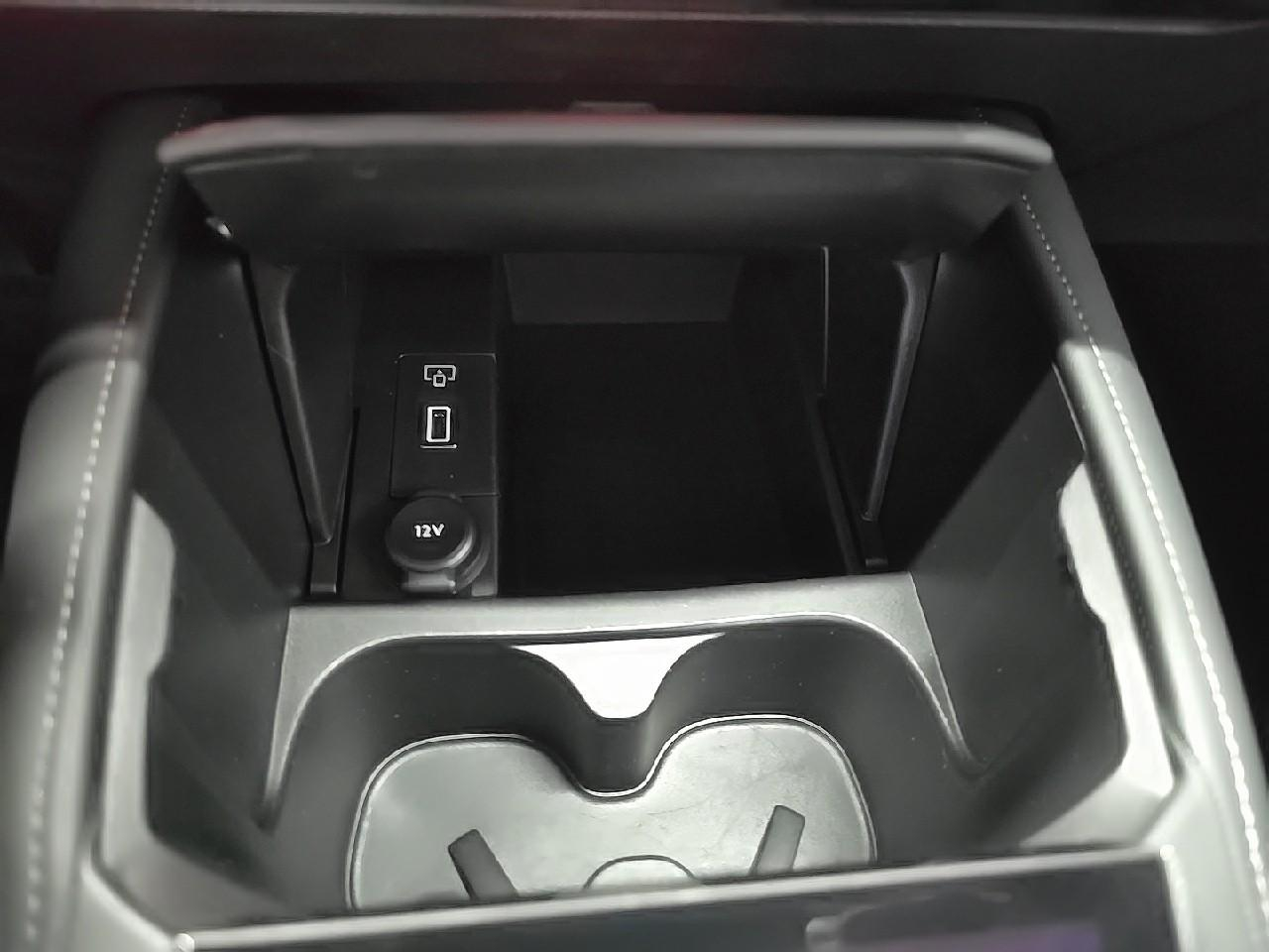 Ds Ds 4 hybride e-tense 225 eat8 trocadero — photo 21