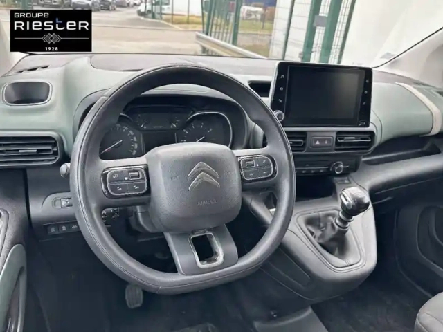 Citroën Berlingo taille m puretech 110 s&amp;s bvm6 — photo 9