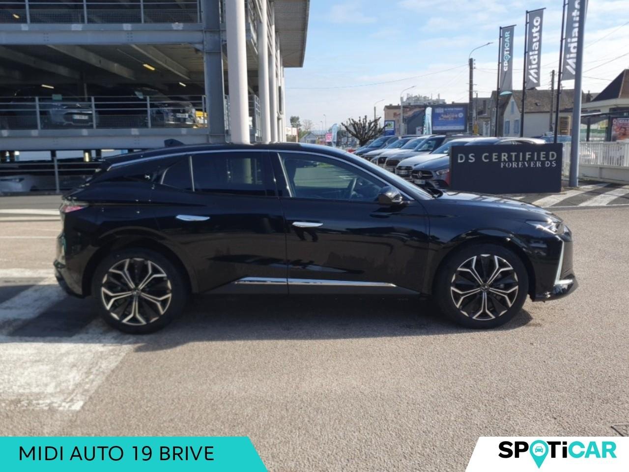 Ds Ds 4 bluehdi 130ch etoile automatique alcantara sieges — photo 4