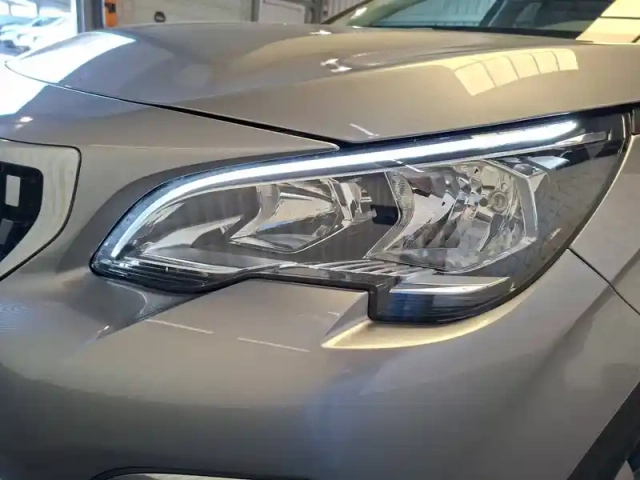 Peugeot 3008 puretech 130ch s&amp;s bvm6 — photo 42