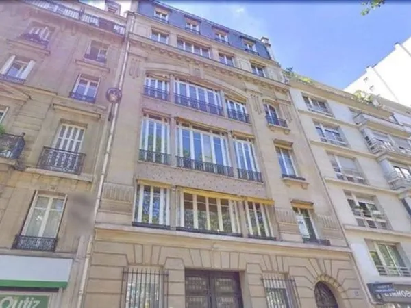 Bureau 420 m²
