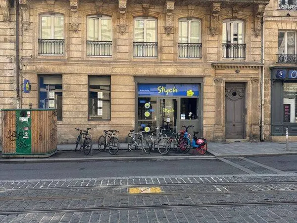 Local commercial 79 m²