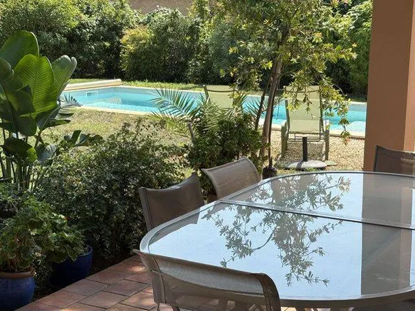 Villa 6 pièces 158 m²