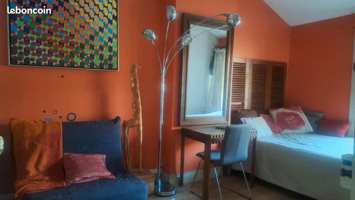 Photo 1
