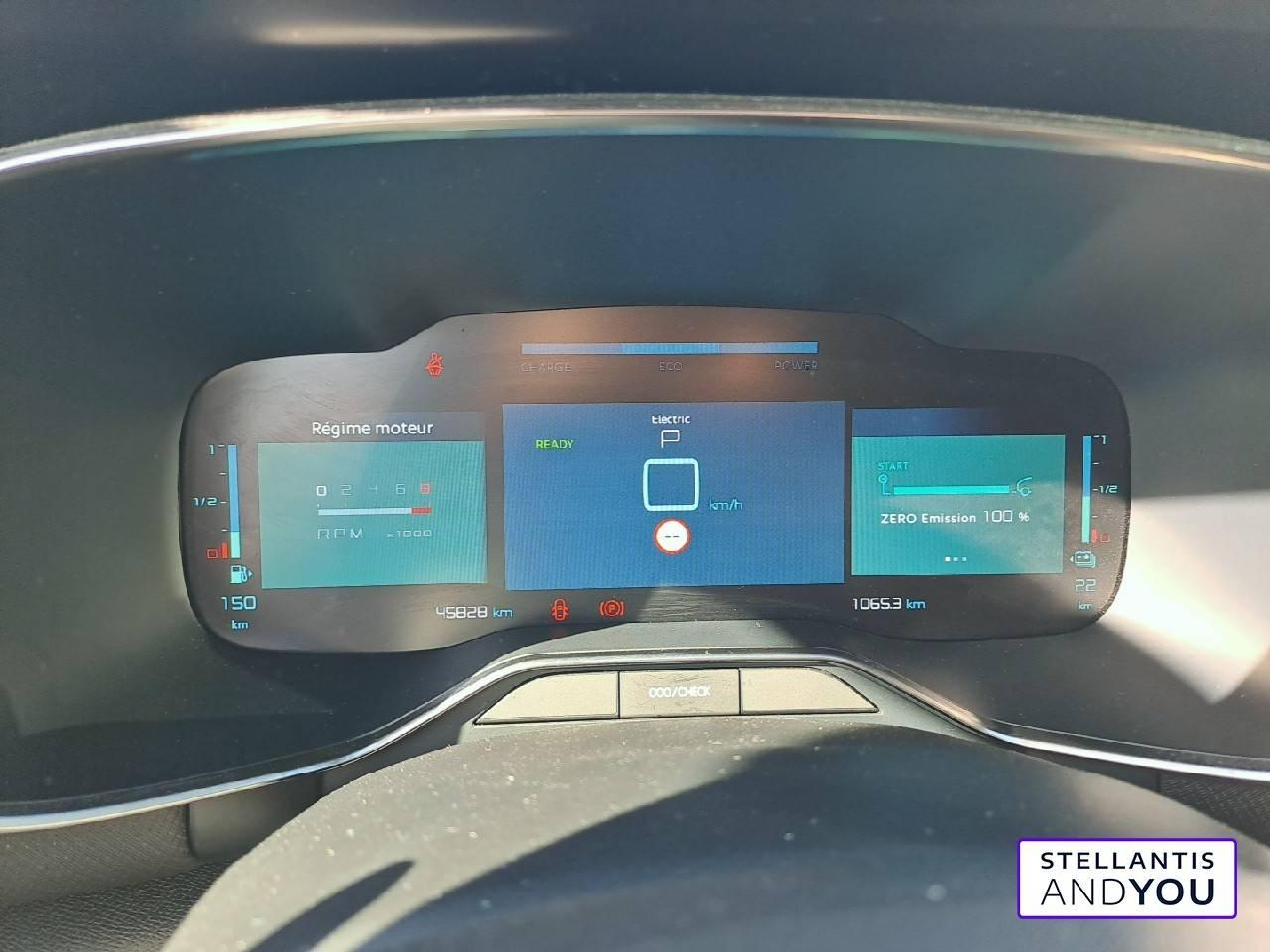 Citroën C5 Aircross hybride rechargeable 225 e-eat8 c-series — photo 11