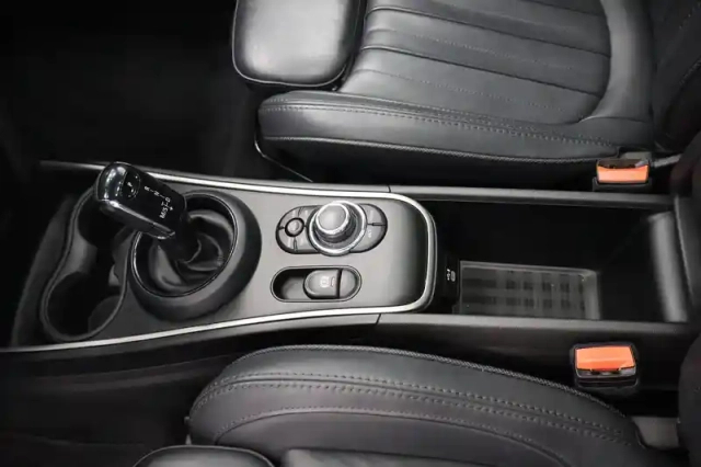 Mini Mini countryman 190 ch bva8 — photo 95