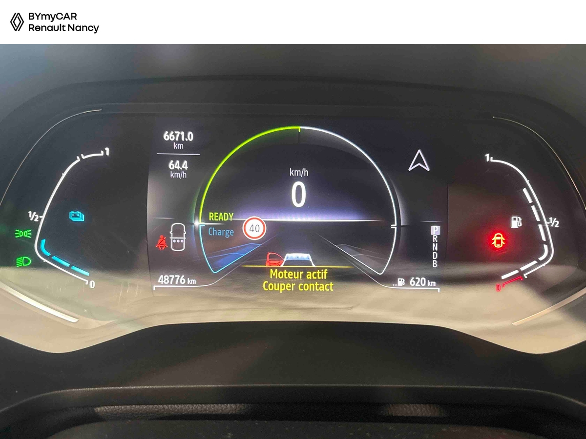 Renault Captur E-Tech full hybrid 145 — photo 21