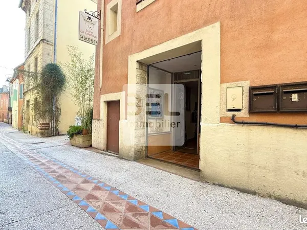 Local commercial 30 m² Uzès