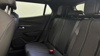 Peugeot 2008 1.2 PureTech 130ch S&S GT EAT8 — photo 13
