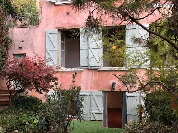 Pentes de la Croix-Rousse - Beau Canut Duplex 79.5 m2 avec jardin