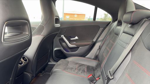 Mercedes Classe CLA Coupe 2.0 200D 150 - AMG Line – 2019 – 109000 km – Diesel – Boîte Automatique — photo 35