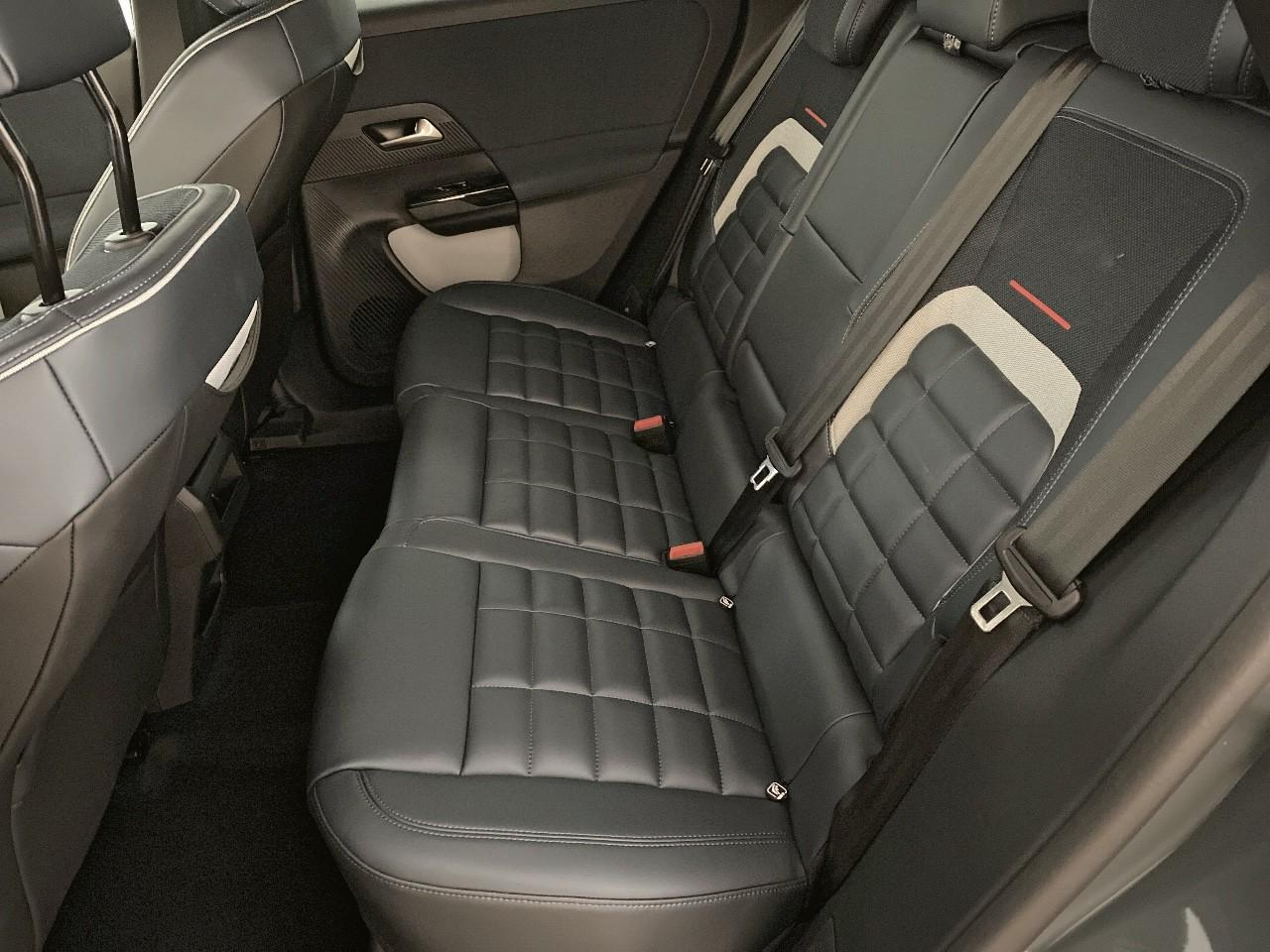 Citroën C5 Aircross hybride 145 ch e-dcs6 max — photo 10