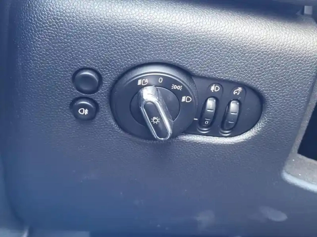 Mini Mini cooper 136ch  edition camden bva7 — photo 25