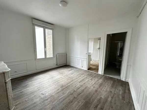 Studio 1 pièce 26 m²