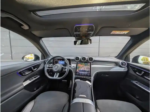 Mercedes Glc 300 de — photo 11