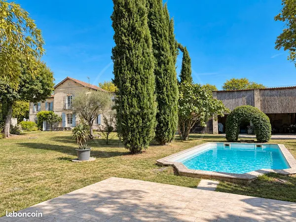 Propriété 12 pièces 350 m²