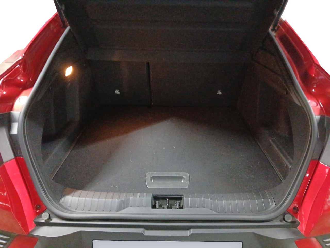 Renault Arkana E-Tech 145 - 21B — photo 12