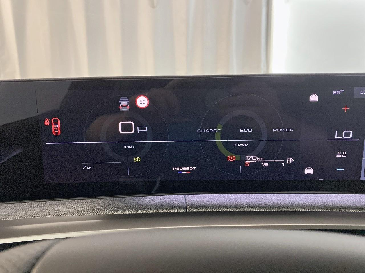 Peugeot 3008 hybrid 145 e-dcs6 gt — photo 13