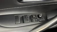 Toyota Corolla 1.8 140ch Design MY23 — photo 28