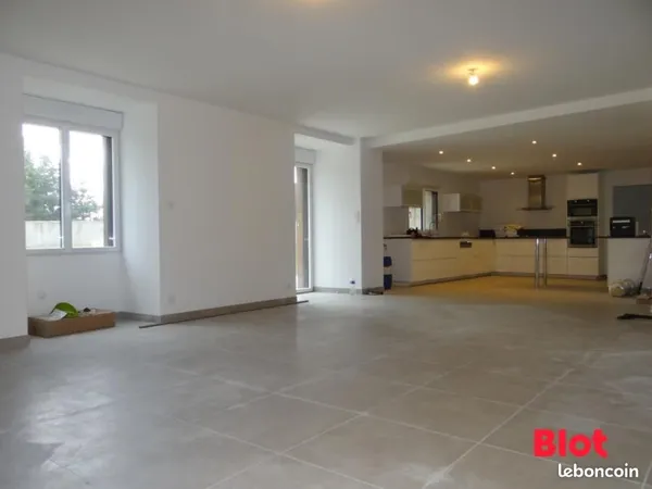 Longère 7 pièces 230 m²