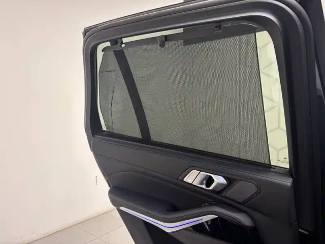 Bmw X5 xdrive50e 489 ch bva8 — photo 12