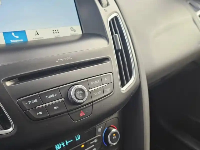 Ford Focus 1.0 ecoboost 125 s&amp;s — photo 30