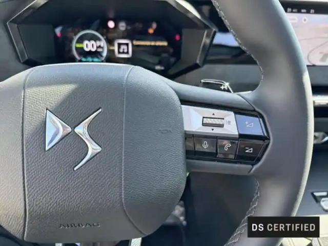 Ds Ds 4 n°4 e-tense 213ch 61kwh etoile — photo 14